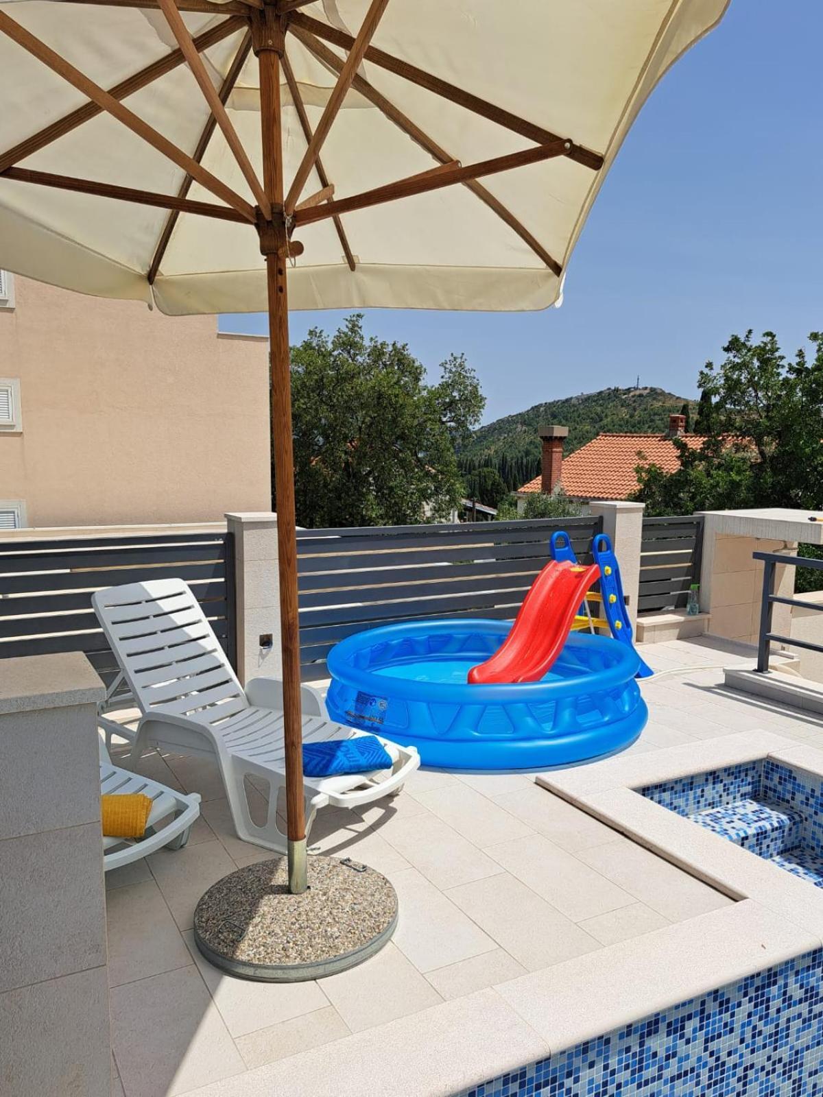 Villa "Amber" Luxury Apartments With A Pool Млини Экстерьер фото