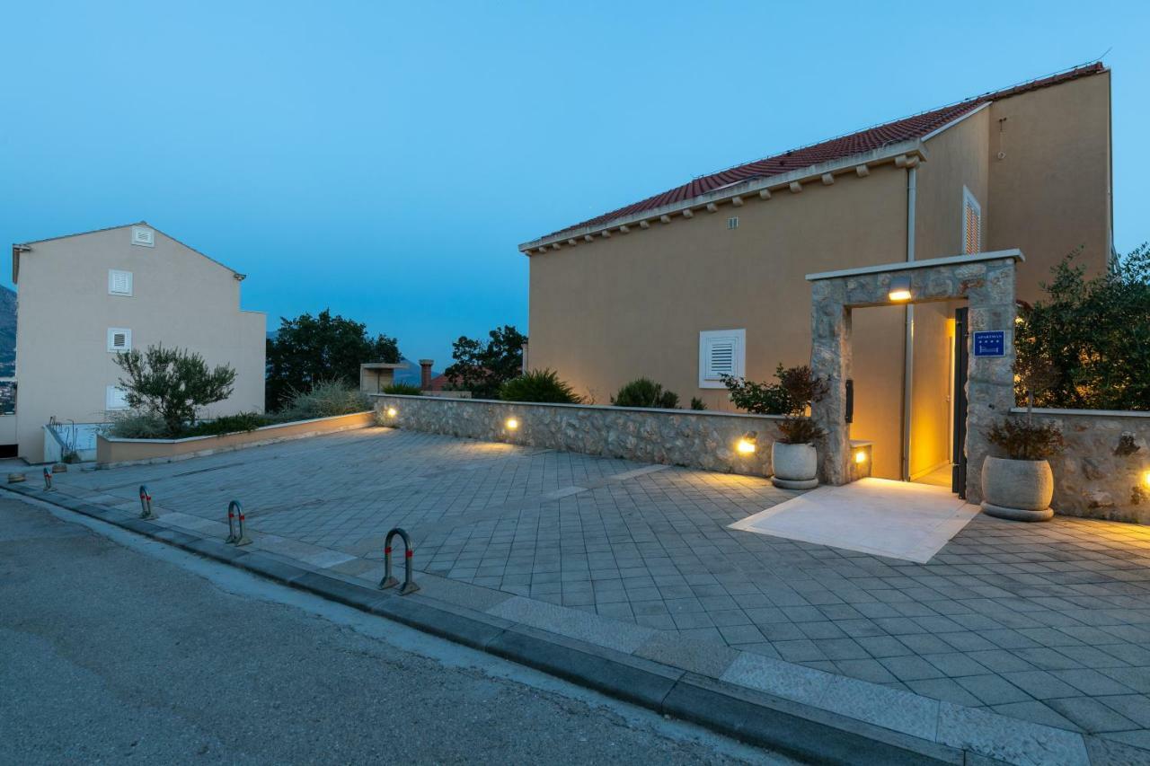 Villa "Amber" Luxury Apartments With A Pool Млини Экстерьер фото